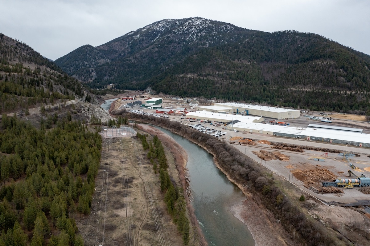 A proposed AI data center at Bonner’s former bitcoin mine site tests zoning rules born from the last tech boom.